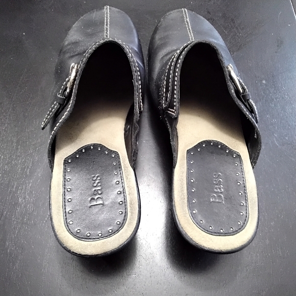 Eastland Mae Clog     Size 9 - Picture 4 of 5